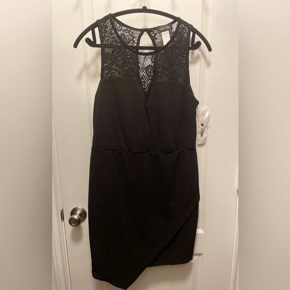 PLUS SIZE LBD